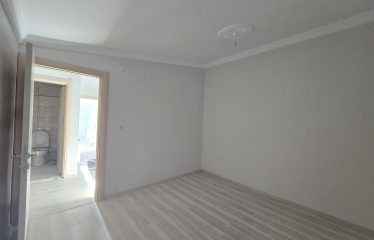 ÇORUH-ÇARŞININ KALBİNDE GENİŞ VE FERAH 5+2 SATILIK DUBLEKS
