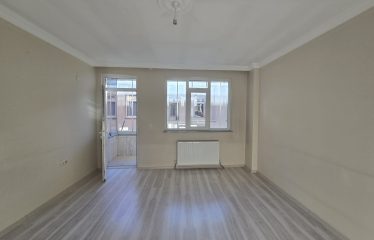 ÇORUH-ÇARŞININ KALBİNDE GENİŞ VE FERAH 5+2 SATILIK DUBLEKS