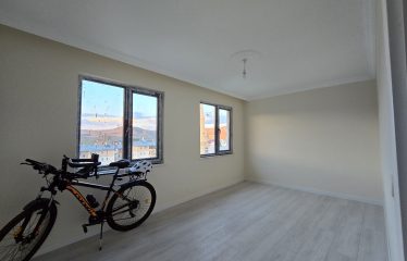 ÇORUH-SIFIR DUBLEKS, SINIRSIZ KONFOR, AYRICALIKLI YAŞAM! ÇORUH EMLAK 3+1 DAİRE 