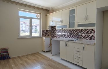 2+1 KİRALIK DAİRE| ÇORUH-İŞ VE GÜNLÜK İHTİYAÇLARA YÜRÜME MESAFESİNDE
