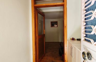 ÇORUH-ZAHİT’TE VALİLİK KONAĞI ALTINDA 2+1 KİRALIK DAİRE