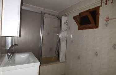 ÇORUH-ZAHİT’TE VALİLİK KONAĞI ALTINDA 2+1 KİRALIK DAİRE