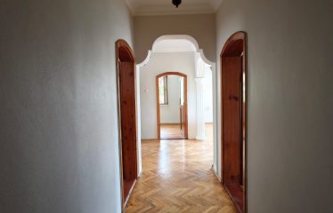 ÇORUH-ZAHİT’TE VALİLİK KONAĞI ALTINDA 3+1 KİRALIK DAİRELER
