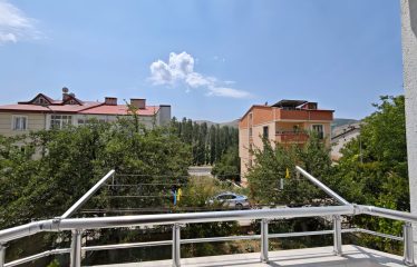 ÇORUH-ZAHİT’TE VALİLİK KONAĞI ALTINDA 3+1 KİRALIK DAİRELER