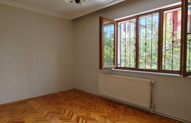 ÇORUH-ZAHİT’TE VALİLİK KONAĞI ALTINDA 3+1 KİRALIK DAİRELER
